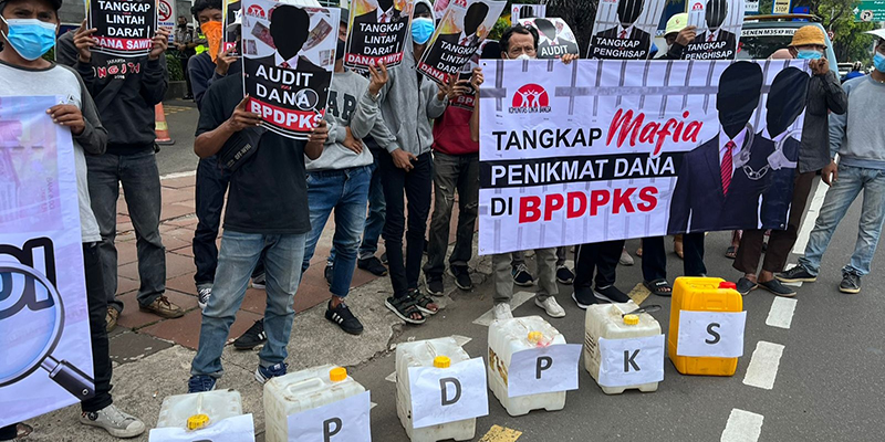 Kejagung Didesak Usut Aliran Uang Badan Pengelola Dana Perkebunan Kelapa Sawiti