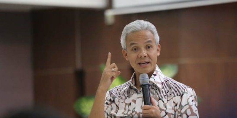 Jika Ingin jadi Capres 2024, Ganjar Pranowo Disarankan Segera Angkat Kaki dari PDIP Jika Ingin jadi Capres 2024, Ganjar Pranowo Disarankan Segera Angkat Kaki dari PDIPi