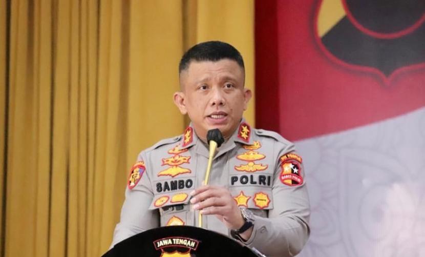 Ferdy Sambo Hadiri Sidang Etik di Mabes Polri Ferdy Sambo Hadiri Sidang Etik di Mabes Polrii
