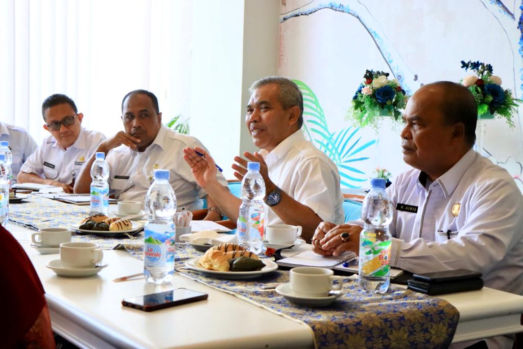 Coffe Morning dengan PHR, Dr Kasmol ; Utamakan Kejasama Sektor Pendidikan dan UMKM. i