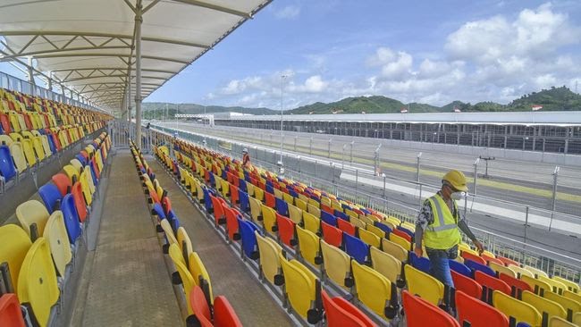 Penonton MotoGP di Mandalika Dibatasi Hanya 60.000 Orang Penonton MotoGP di Mandalika Dibatasi Hanya 60.000 Orangi