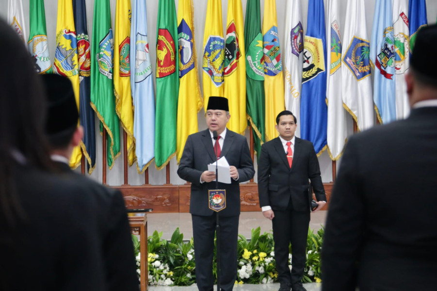 Lantik Pejabat Struktural Akademik dan Fungsional, Plt. Sekjen Kemendagri Harap Bawa Perubahan Positif Lantik Pejabat Struktural Akademik dan Fungsional, Plt. Sekjen Kemendagri Harap Bawa Perubahan Positifi