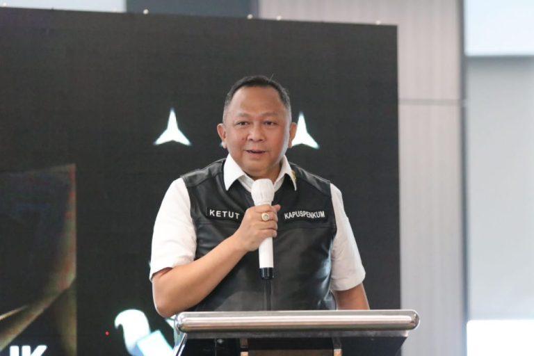JAM PIDSUS memeriksa 1 orang saksi yang terkait dengan perkara dugaan tindak pidana korupsi dalam kegiatan importasi gula JAM PIDSUS memeriksa 1 orang saksi yang terkait dengan perkara dugaan tindak pidana korupsi dalam kegiatan importasi gulai