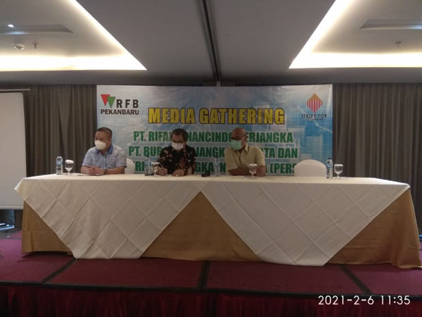 Total Volume Transaksi Rifan Financindo Berjangka Tembus 1.6 Juta Lot di Tahun 2020 Total Volume Transaksi Rifan Financindo Berjangka Tembus 1.6 Juta Lot di Tahun 2020i