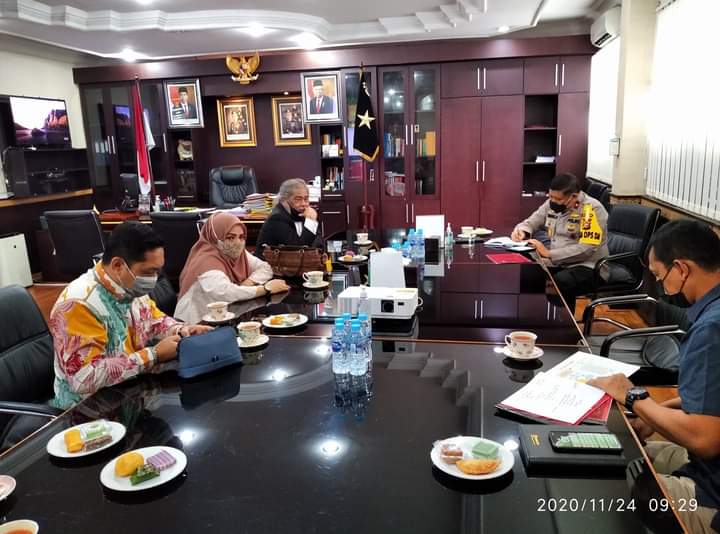 Tagih Penuntasan Kasus Anggelika, Ketua KOMNAS Perlindungan Anak Kunjungi Mapolda Riau Tagih Penuntasan Kasus Anggelika, Ketua KOMNAS Perlindungan Anak Kunjungi Mapolda Riaui