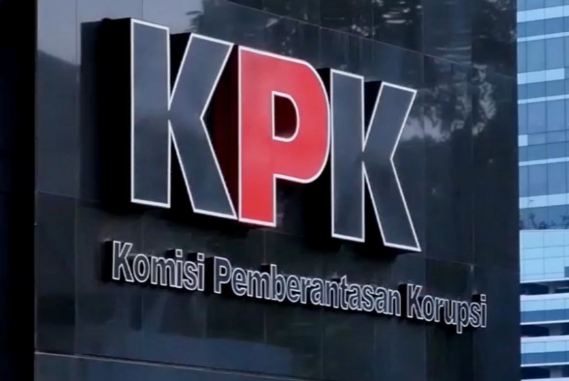 KPK Lelang Emas yang Dicuri Pegawai KPK Lelang Emas yang Dicuri Pegawaii