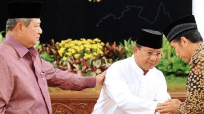 Agenda Pertemuan SBY Dengan Prabowo, Jokowi: Bagus Kalau Berkoalisi Agenda Pertemuan SBY Dengan Prabowo, Jokowi: Bagus Kalau Berkoalisii