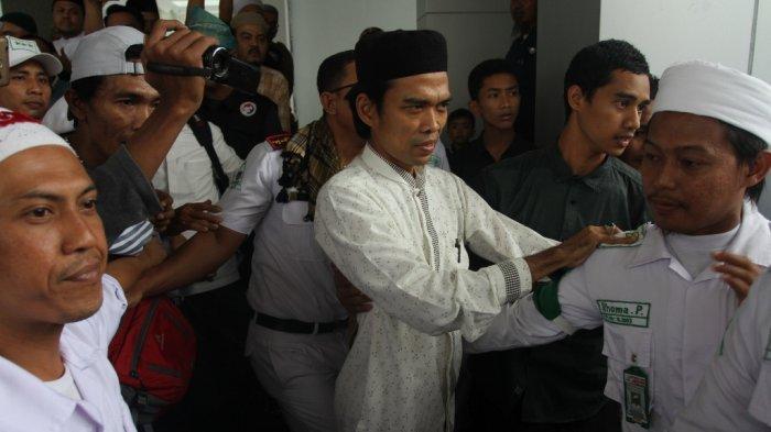 Dicurigai Kelompok Teroris, Abdul Somad Dideportasi Dari Hongkongi